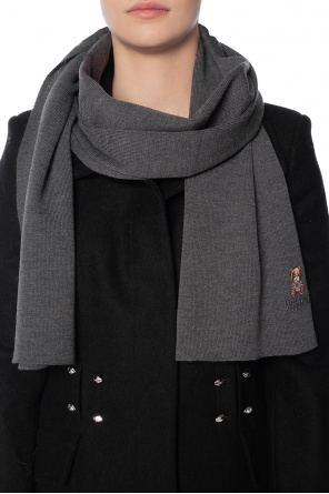 Teddy bear scarf, zdjęcie 2 Teddy bear scarf od Moschino